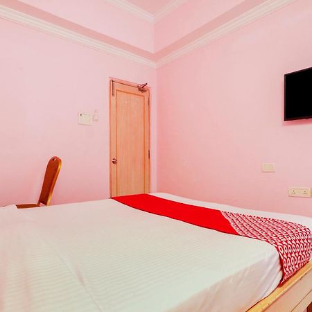 Super Collection O 77115 Vaishnavi Palace Hyderabad Exteriör bild