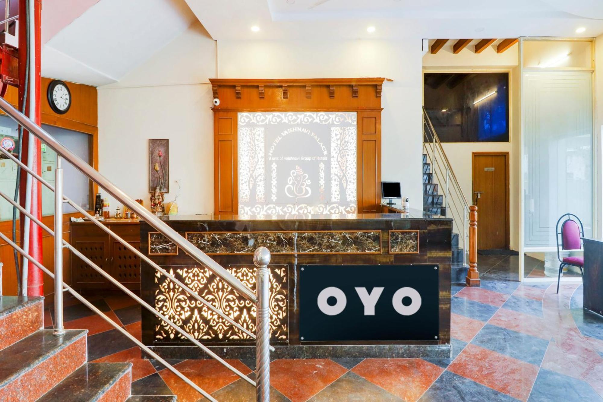 Super Collection O 77115 Vaishnavi Palace Hyderabad Exteriör bild